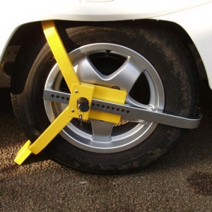 Milenco Lightweight Wheel Clamp 13